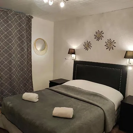 Du Levant 2* Castellane