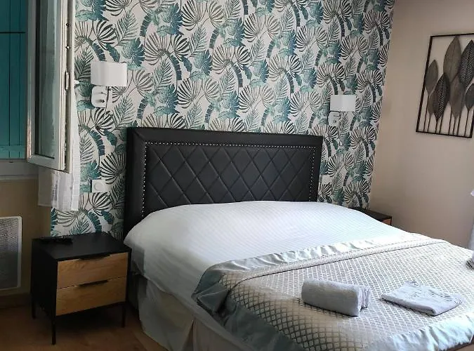 Du Levant 2* Castellane