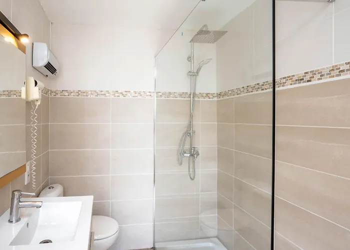 Du Levant Szálloda 2*