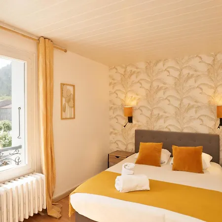 Du Levant 2* Castellane