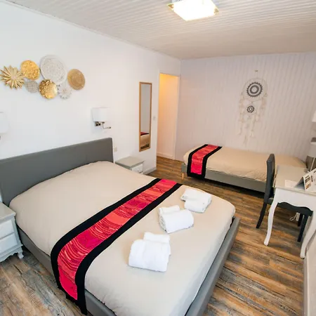 Du Levant 2*