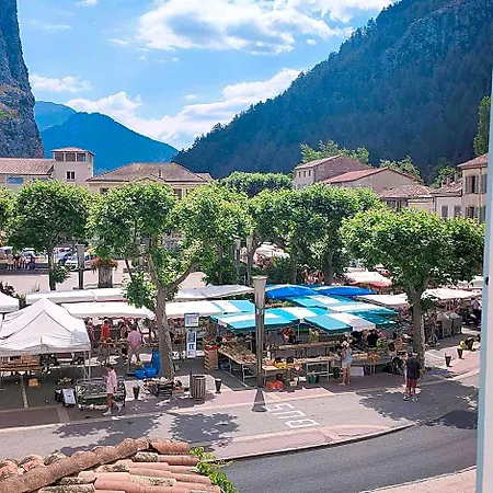 Hotel Du Levant Castellane