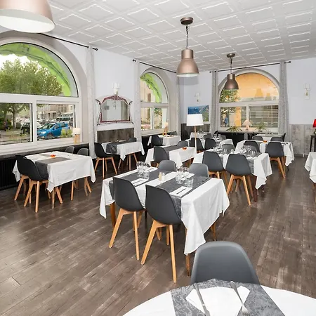 Du Levant Hotel