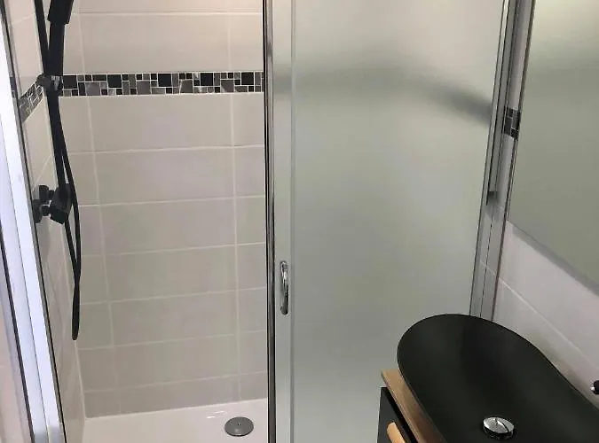 Du Levant Castellane