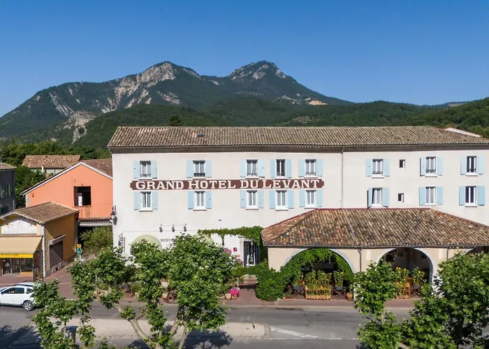 Du Levant 2* Castellane