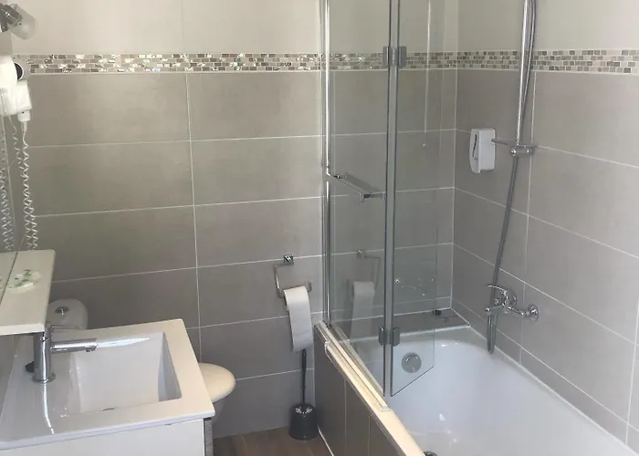 Du Levant Castellane