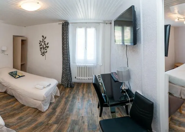 Du Levant Castellane